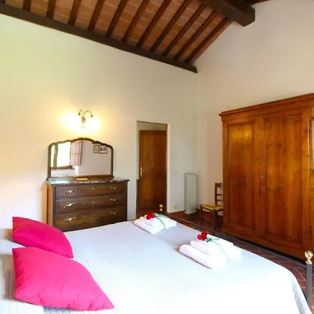 Villa Torreone Sleeps 10 Pool Wifi *