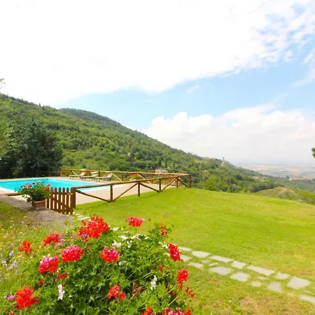 Villa Torreone Sleeps 10 Pool Wifi